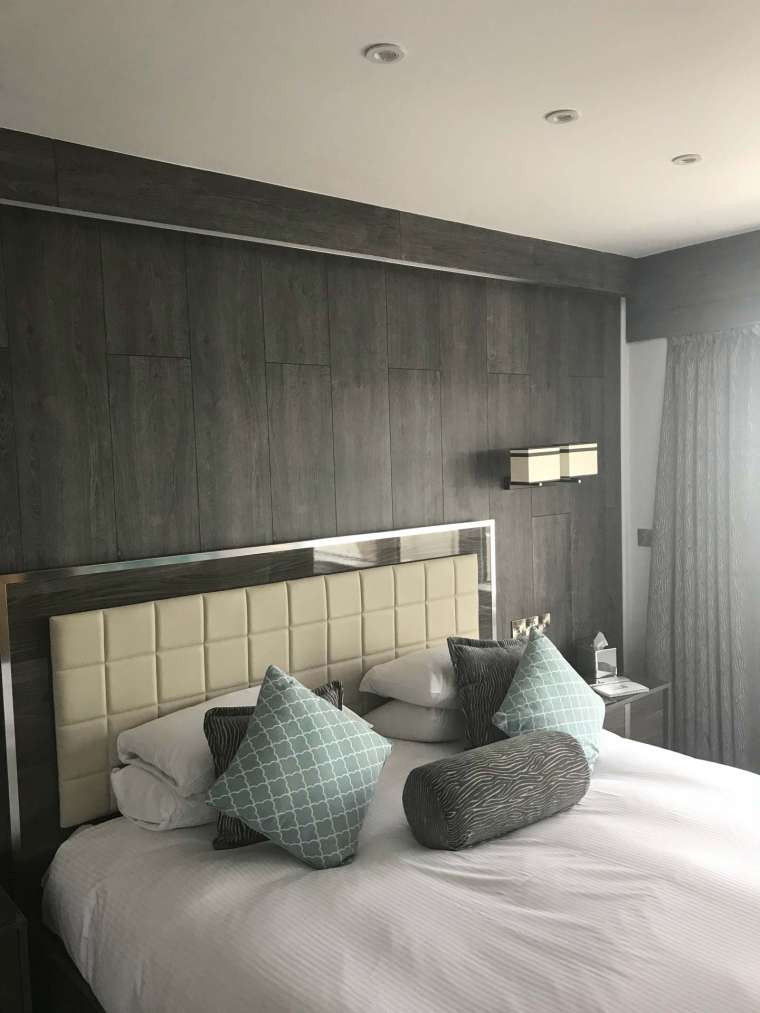 Hotel Bedroom Fit Out - Emerald Painters Portfolio