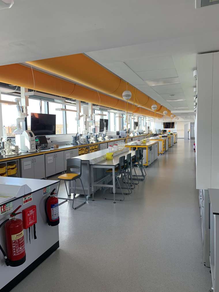 Southampton University - Painting of Chemistry Labs by Emerald Painters