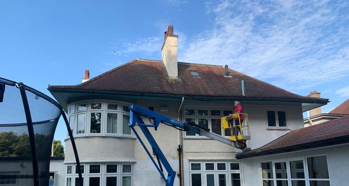 Featured - Exterior Decorating of a Large Household in Bournemouth by Emerald Painters